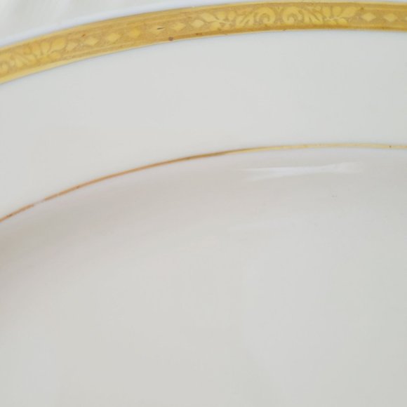 Krautheim Large Oval Platter La Marquise Selb Bavaria Gold Trim Floral Center - Picture 10 of 11